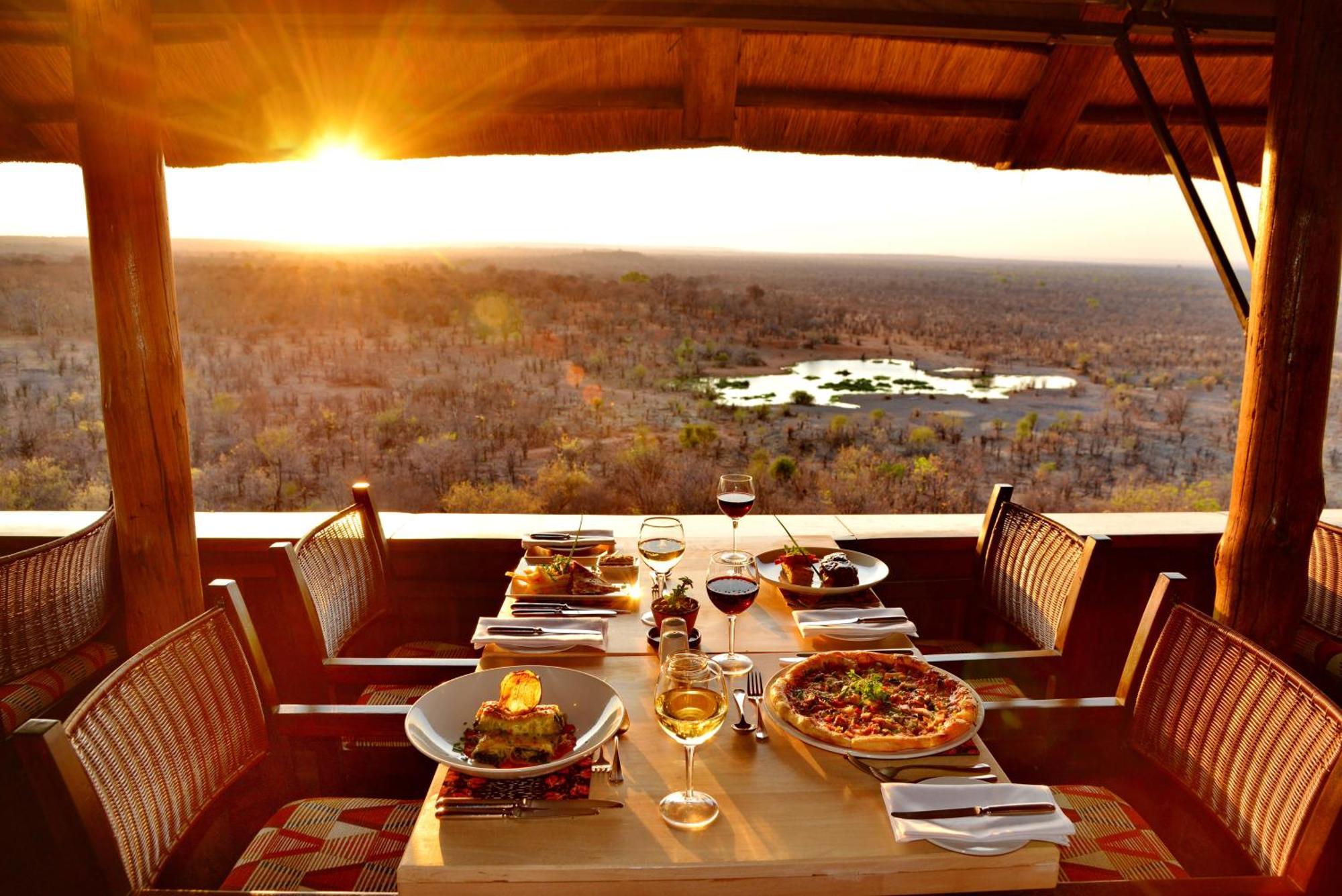 Victoria Falls Safari Suites Exterior photo